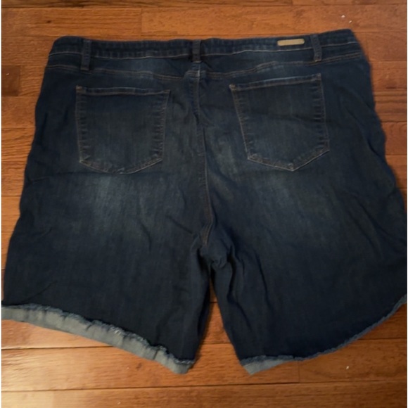 Distressed denim True Craft shorts plus size Blue Jean - Picture 3 of 3